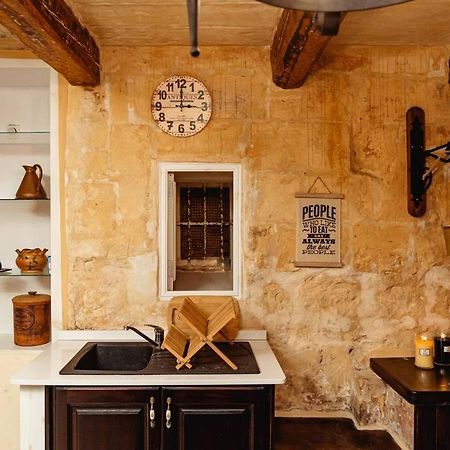 Enchanting 2Bdr Townhouse In Valletta Centre! Eksteriør bilde