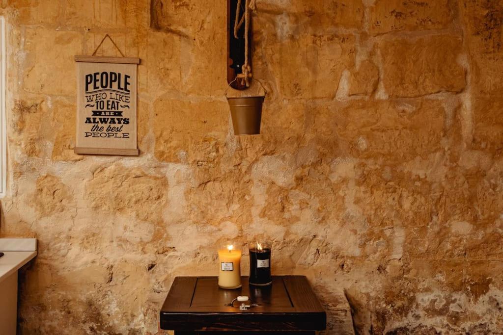 Enchanting 2Bdr Townhouse In Valletta Centre! Eksteriør bilde