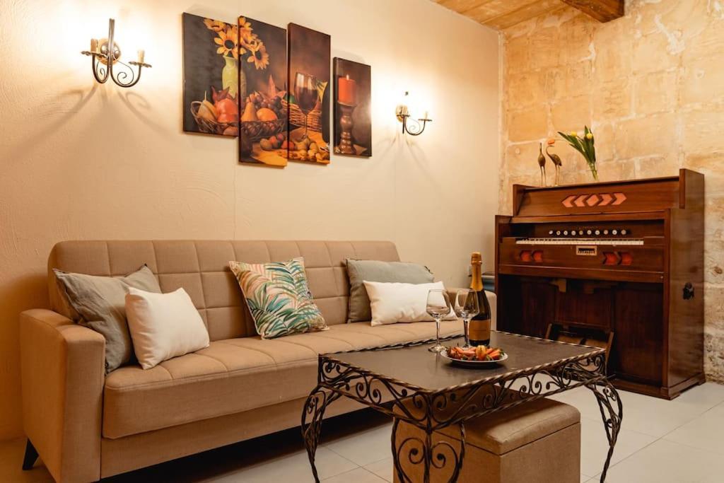 Enchanting 2Bdr Townhouse In Valletta Centre! Eksteriør bilde