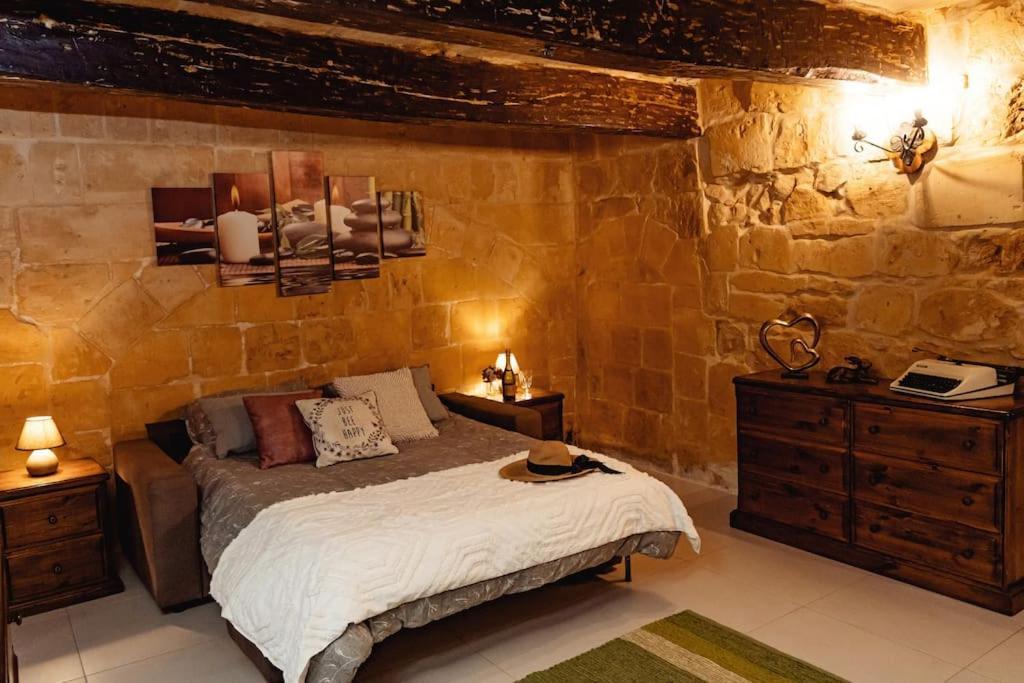 Enchanting 2Bdr Townhouse In Valletta Centre! Eksteriør bilde