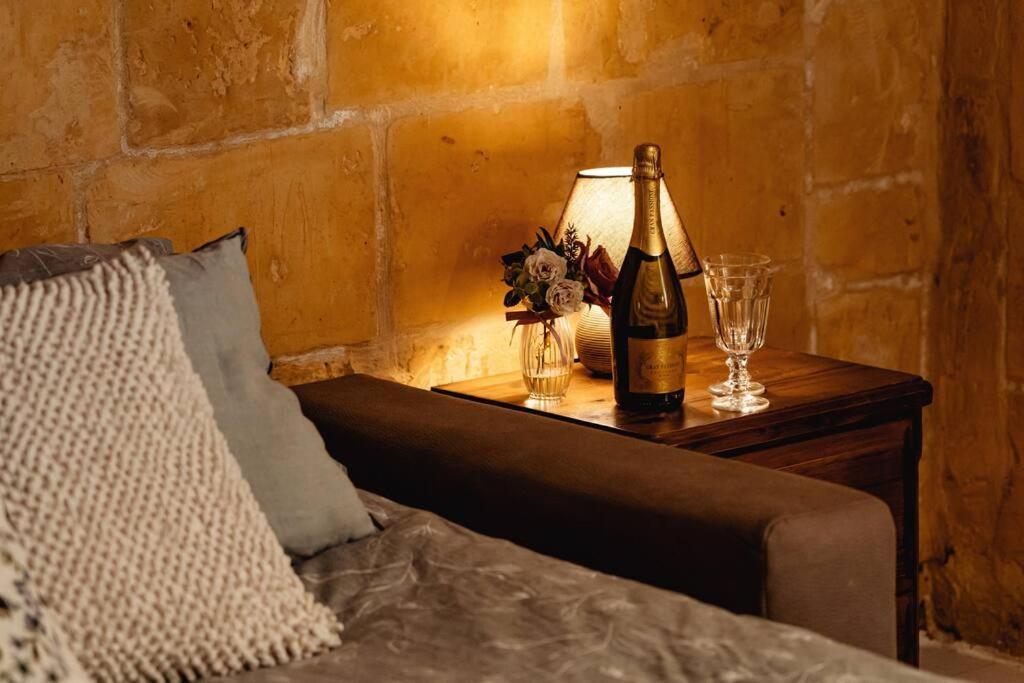 Enchanting 2Bdr Townhouse In Valletta Centre! Eksteriør bilde