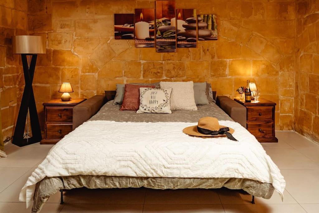 Enchanting 2Bdr Townhouse In Valletta Centre! Eksteriør bilde